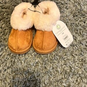 True & Co. Tan Moccasins with Plush Collar